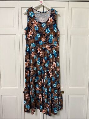 Lands' End Sleeveless Tiered Floral Maxi Dress Hawaiian Resortwear Beach